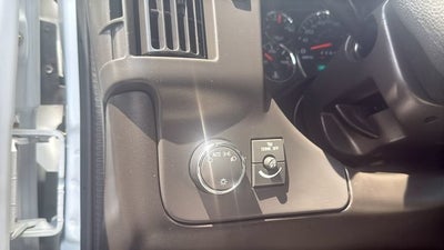 2025 Chevrolet Express Passenger 1LT