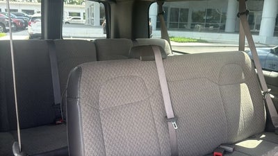 2025 Chevrolet Express Passenger 1LT