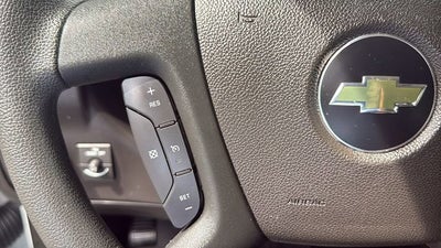 2023 Chevrolet Express Passenger 3500 1LT