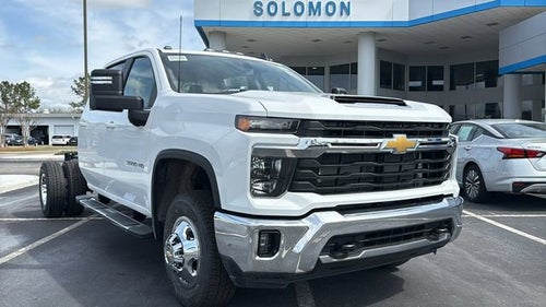 2026 Chevrolet Silverado 3500 HD Chassis Cab LT