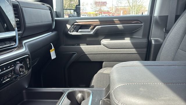 2026 Chevrolet Silverado 3500 HD Chassis Cab LT