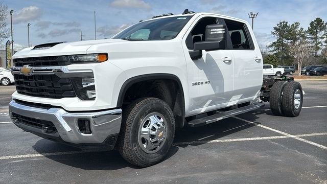 2026 Chevrolet Silverado 3500 HD Chassis Cab LT