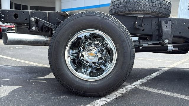 2026 Chevrolet Silverado 3500 HD Chassis Cab LT
