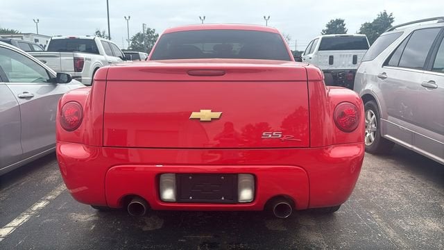 2004 Chevrolet SSR LS