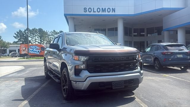 2023 Chevrolet Silverado 1500 Custom