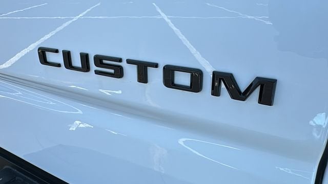 2025 Chevrolet Silverado 1500 Custom