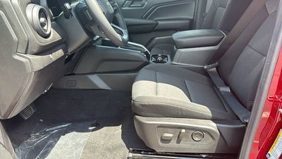 2025 Chevrolet Colorado WT/LT