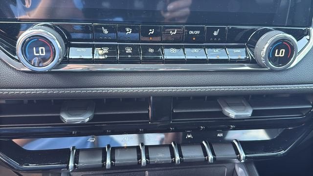 2026 Chevrolet Colorado LT - Photo 20
