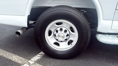 2025 Chevrolet Express Cargo WT
