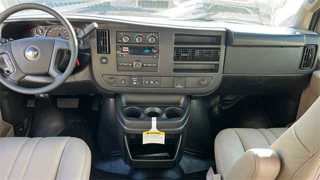 2025 Chevrolet Express Cargo 2500 WT