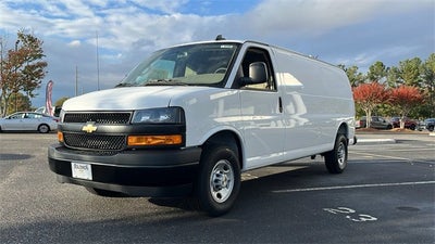 2025 Chevrolet Express Cargo 2500 WT