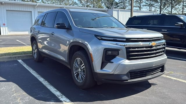 2024 Chevrolet Traverse LS