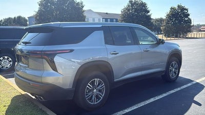 2024 Chevrolet Traverse LS