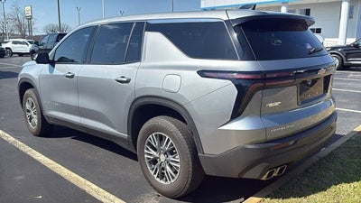 2024 Chevrolet Traverse LS