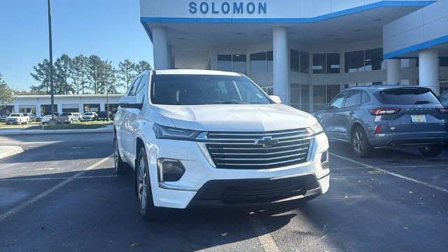 2023 Chevrolet Traverse Premier