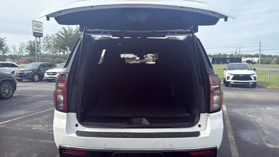 2023 Chevrolet Suburban LS