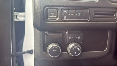 2023 Chevrolet Suburban LS