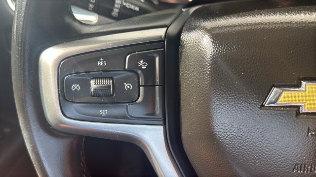 2023 Chevrolet Suburban LS