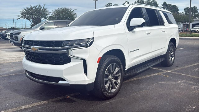 2023 Chevrolet Suburban LS