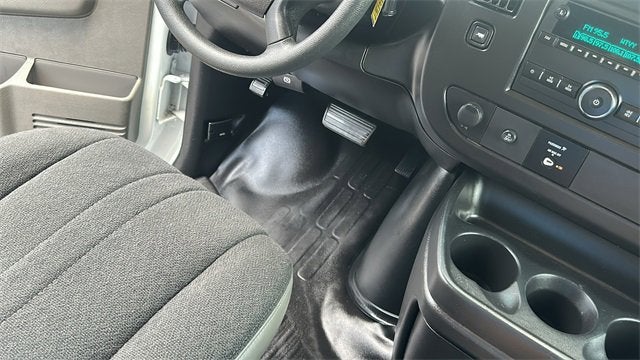 2023 GMC Savana Cargo 2500 Work Van