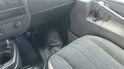 2023 GMC Savana Cargo 2500 Work Van