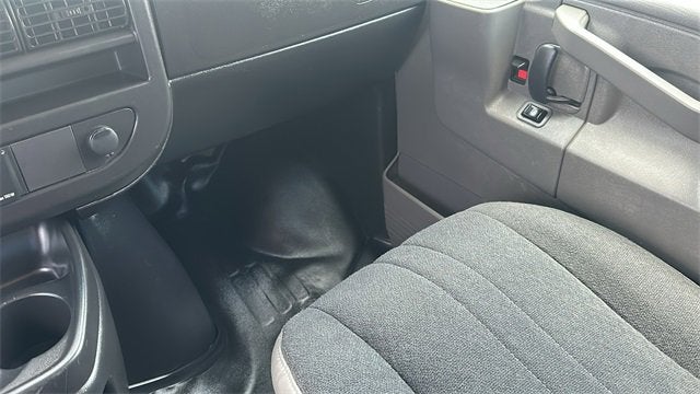 2023 GMC Savana Cargo 2500 Work Van