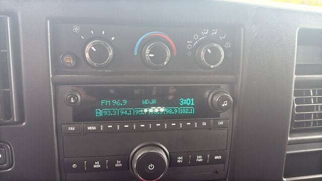 2024 GMC Savana Cargo 2500 Work Van