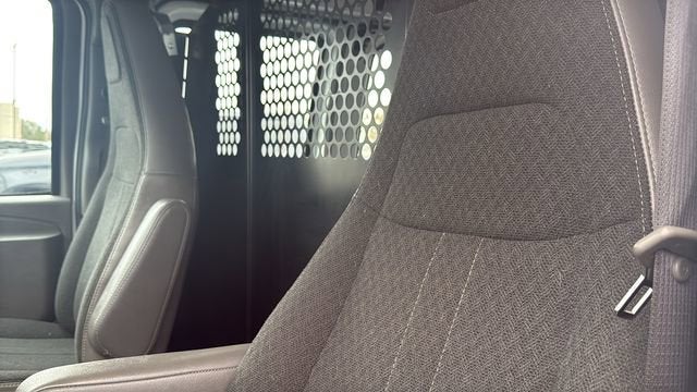2024 GMC Savana Cargo 2500 Work Van
