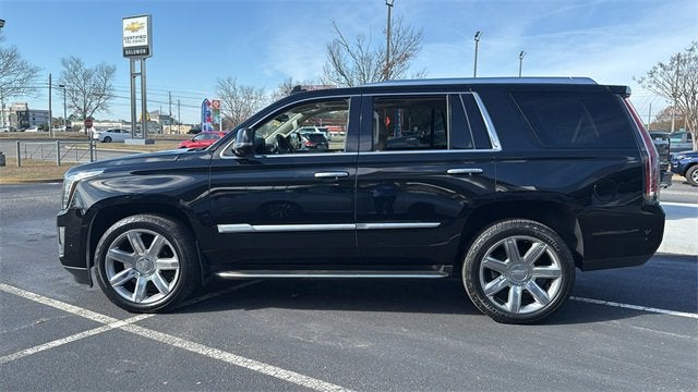 2020 Cadillac Escalade Luxury