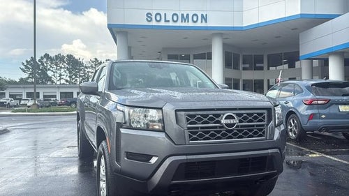 2023 Nissan Frontier SV