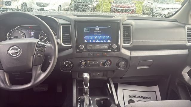 2023 Nissan Frontier SV