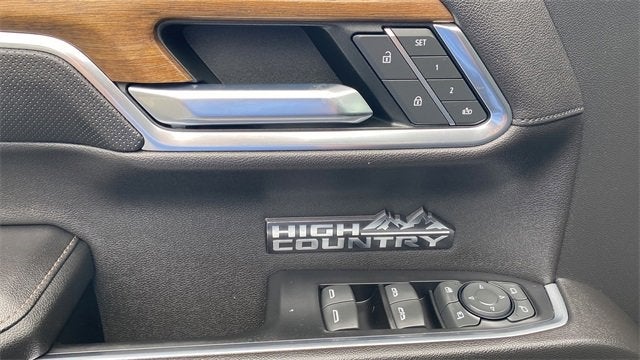 2022 Chevrolet Silverado 1500 High Country