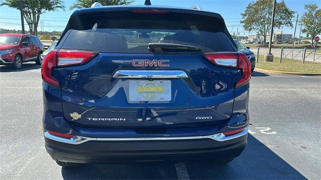 2023 GMC Terrain SLT