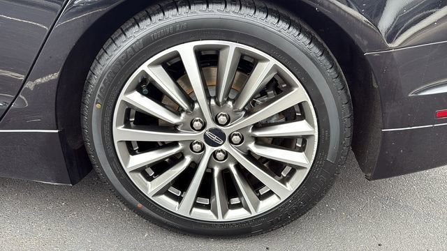 2020 Lincoln MKZ Standard