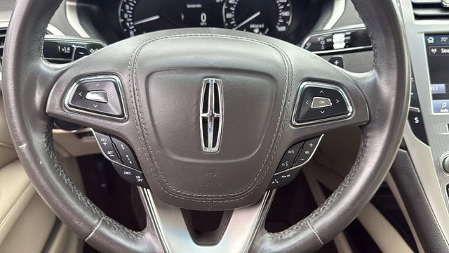 2020 Lincoln MKZ Standard