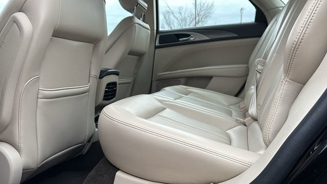 2020 Lincoln MKZ Standard