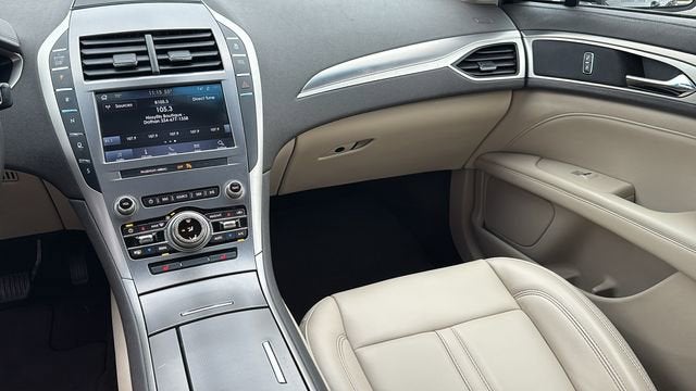 2020 Lincoln MKZ Standard