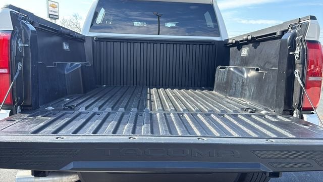 2024 Toyota Tacoma 4WD SR5