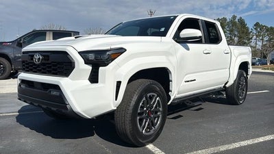 2024 Toyota Tacoma 4WD SR5