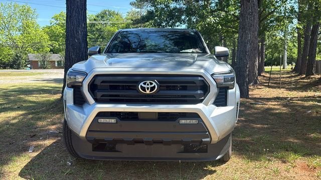 2025 Toyota Tacoma 2WD SR5