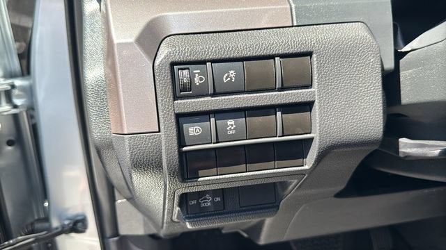 2025 Toyota Tacoma 2WD SR5
