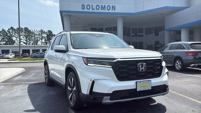 2023 Honda Pilot Touring