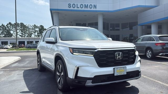 2023 Honda Pilot Touring