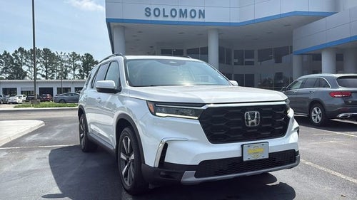 2023 Honda Pilot Touring