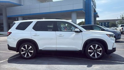 2023 Honda Pilot Touring