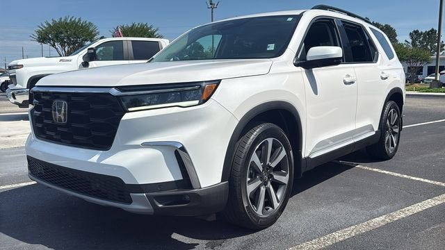 2024 Honda Pilot Touring