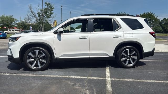 2024 Honda Pilot Touring