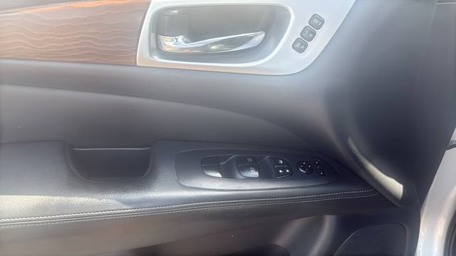 2019 Nissan Pathfinder Platinum