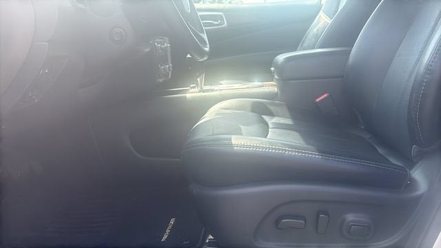 2019 Nissan Pathfinder Platinum