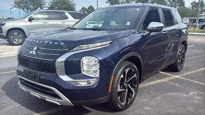 2022 Mitsubishi Outlander SE